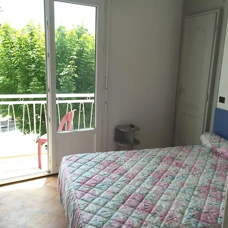 Hotel Le Sympatic *